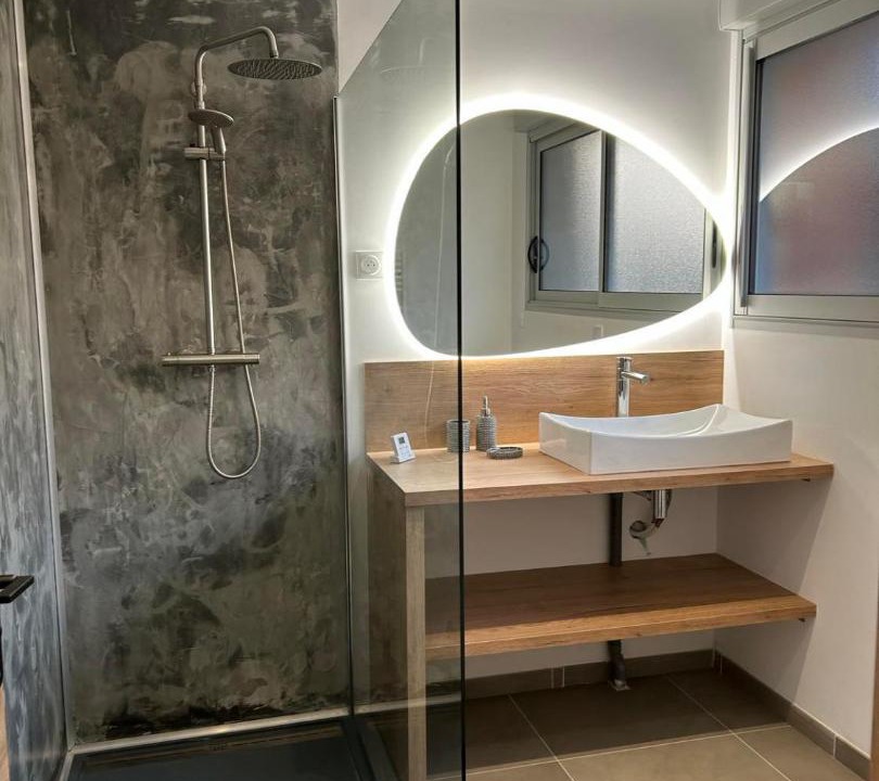 Photo of Bathroom in Maresches