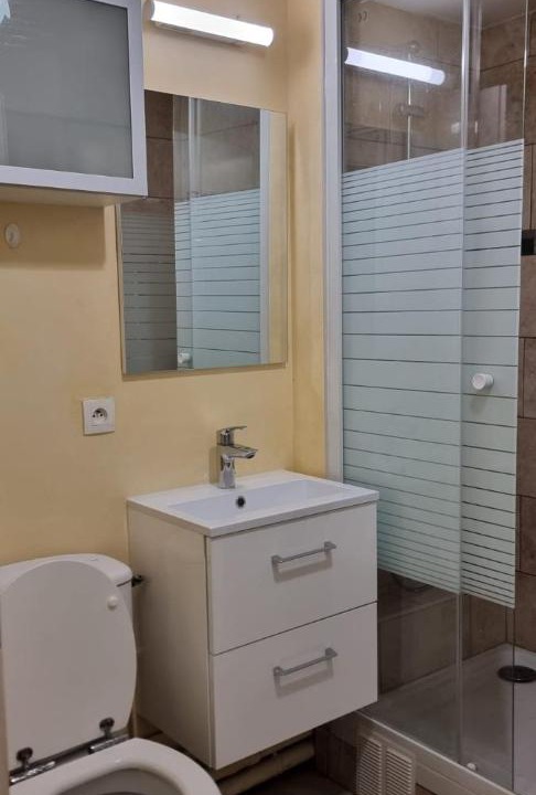 Photo of Bathroom in Plaisir