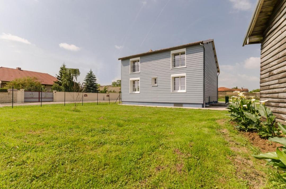 Photo of Buildings in Morvilliers