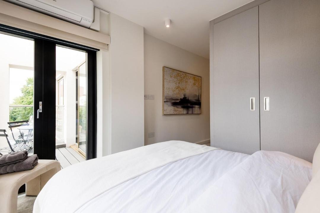 Photo of Bedroom in Brondesbury Park