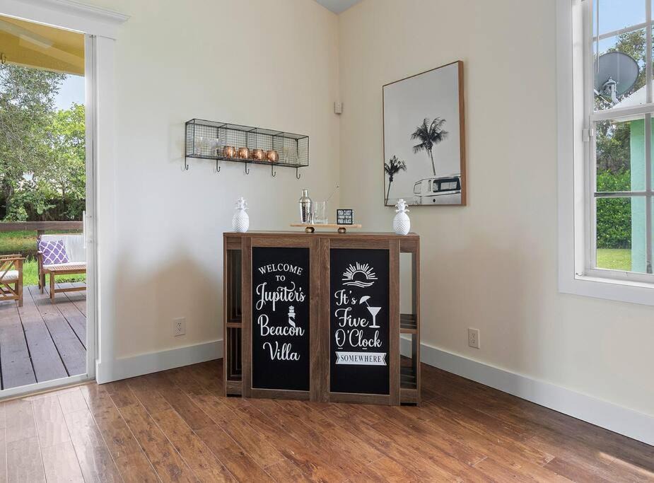 Photo of Others in Old Jupiter Beach Road