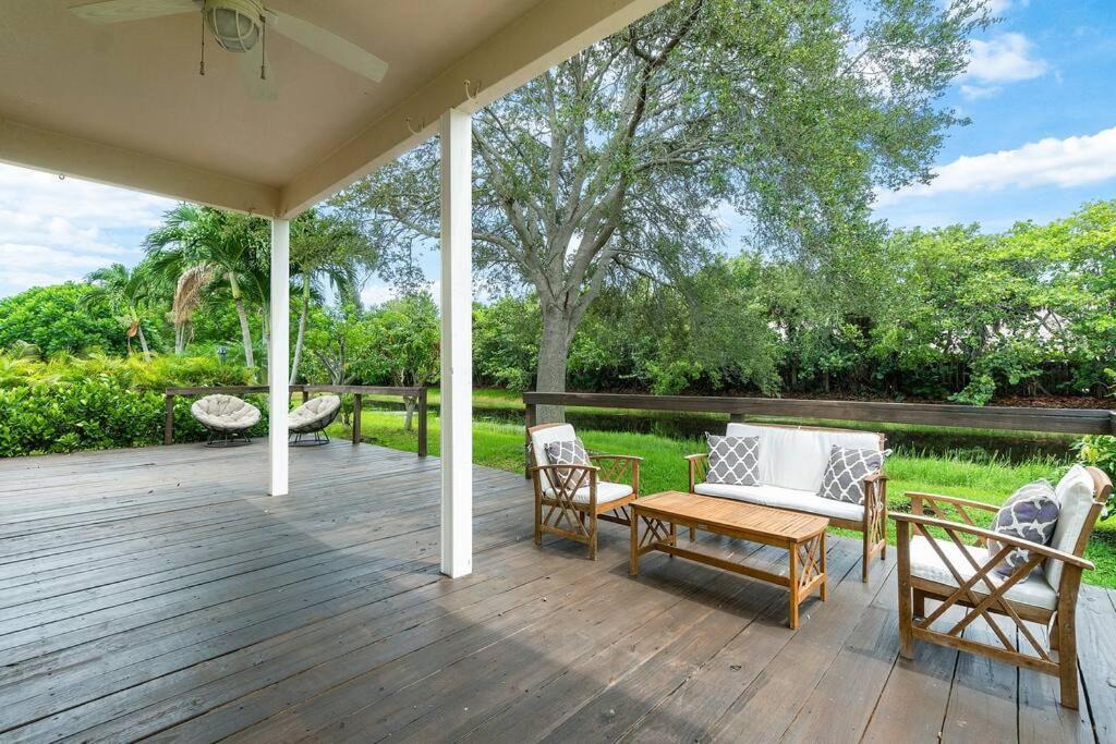 Photo of Others in Old Jupiter Beach Road