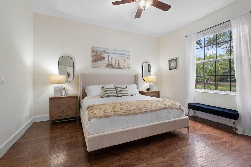 Photo of Bedroom in Old Jupiter Beach Road