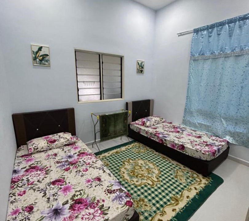 Photo of Bedroom in Marang