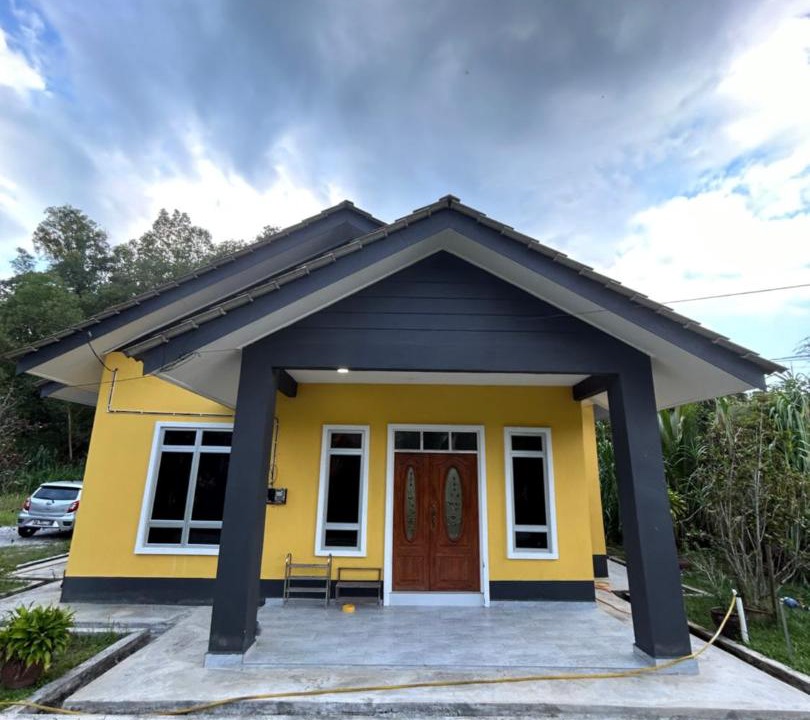 Photo of Buildings in Marang