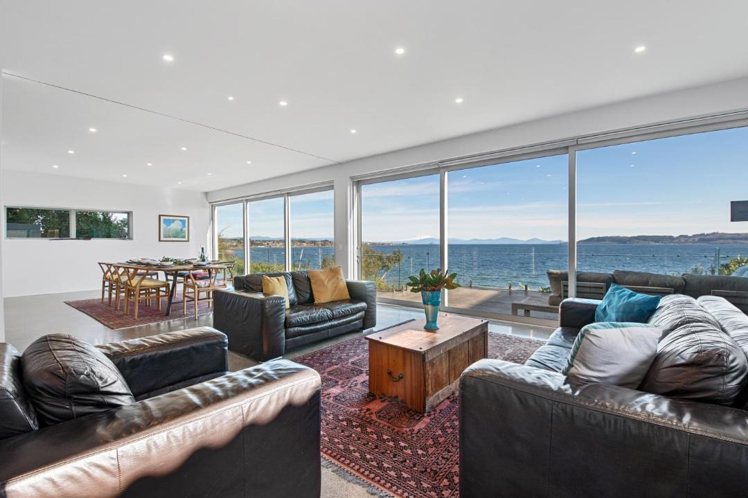 Photo of Livingroom in Hilltop