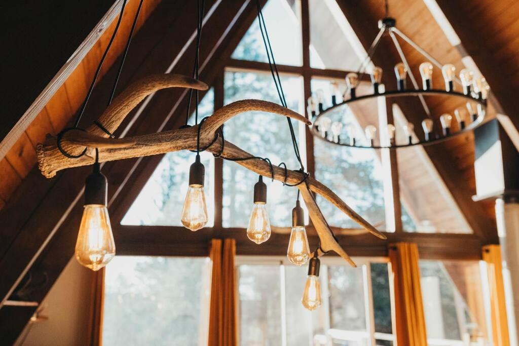 Photo of Others in Sisters