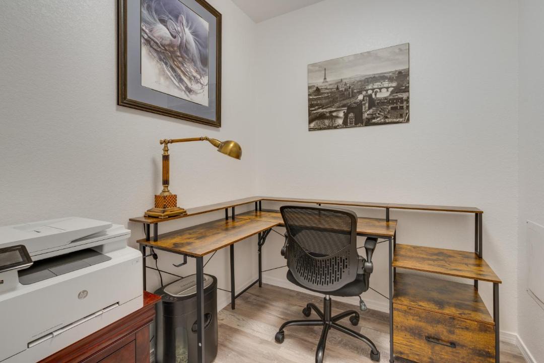 Photo of Livingroom in Kenmore