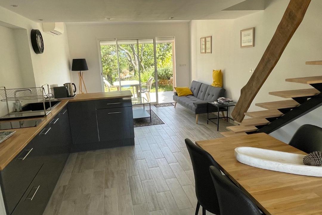 Photo of Others in Tanneron