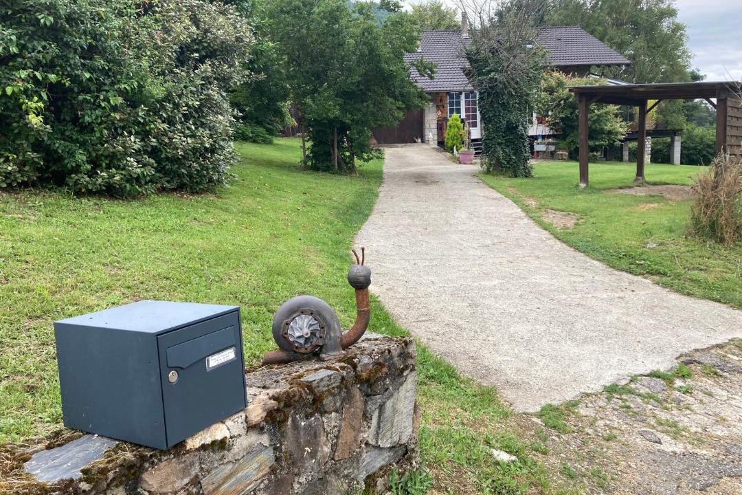 Photo of Others in Albies