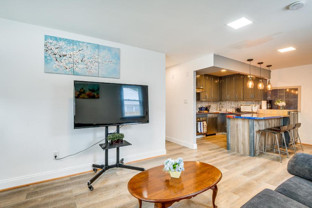 Photo of Livingroom in Glenarden