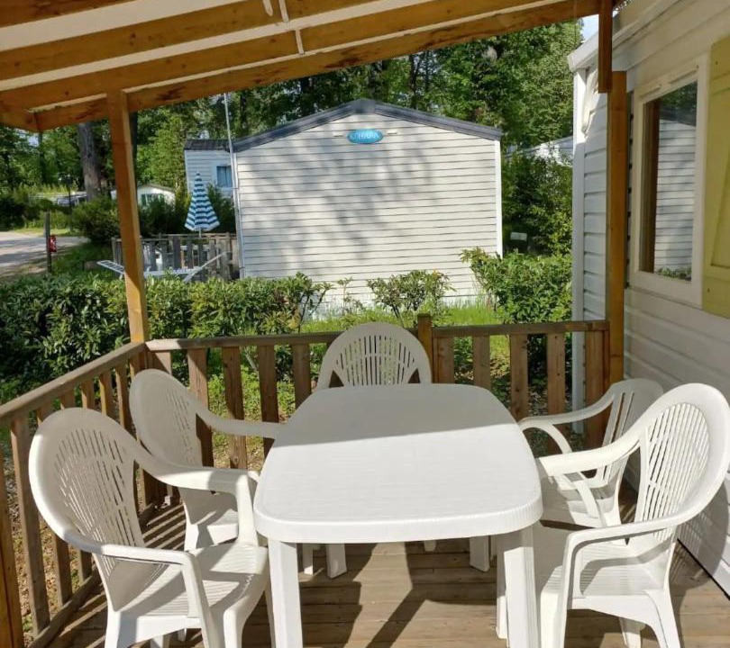Photo of Patio Balcony in Saint-Cheron
