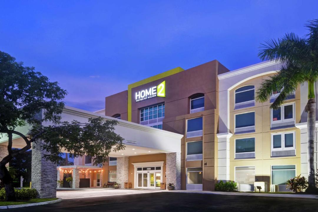 Photo of Buildings in Miramar