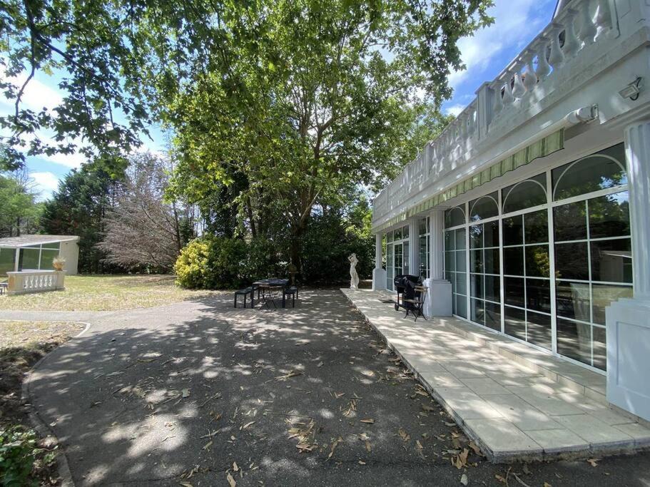 Photo of Buildings in Saint-Julien-en-Born