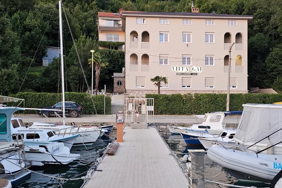 Photo of Others in Omisalj