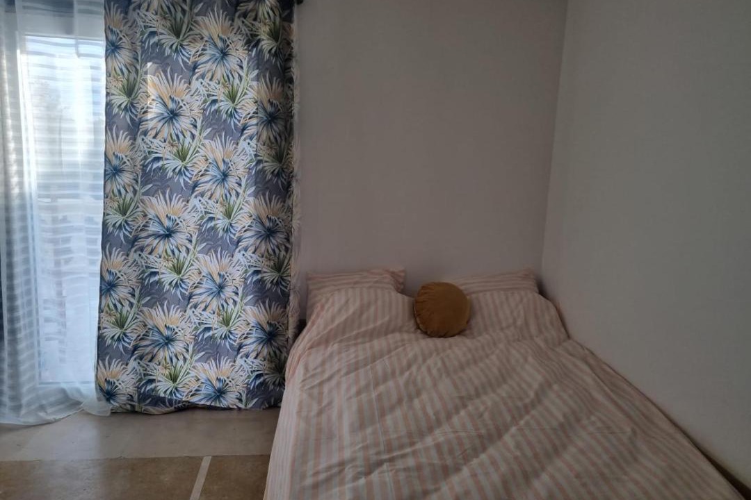 Photo of Others in Persan