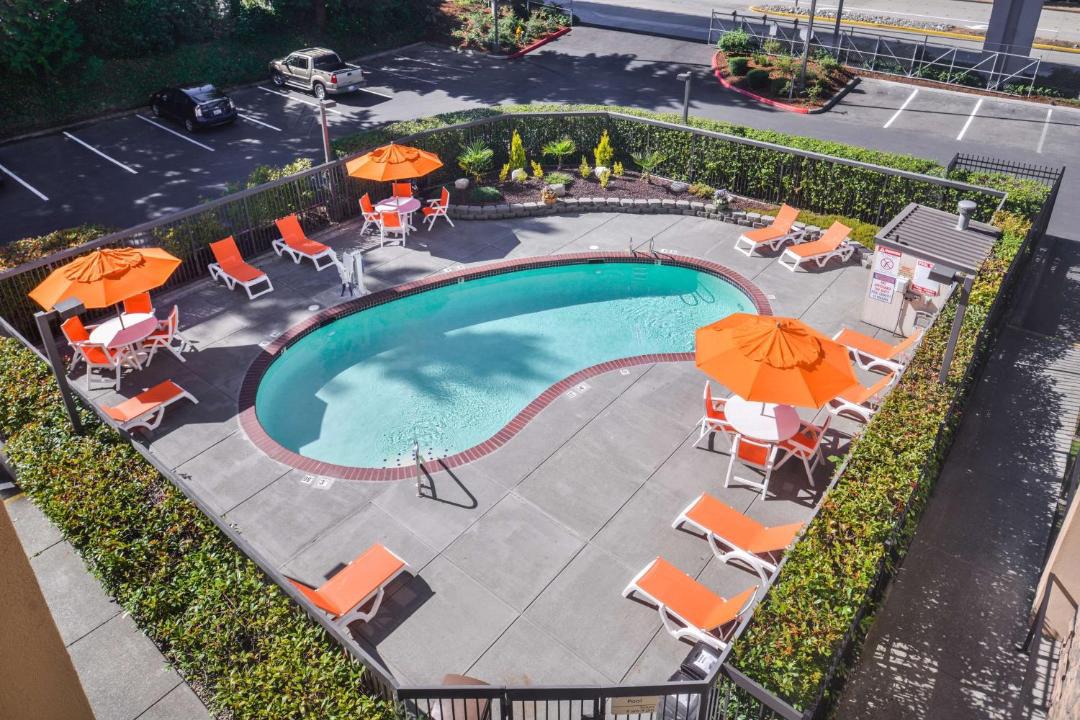 Photo of Others in SeaTac