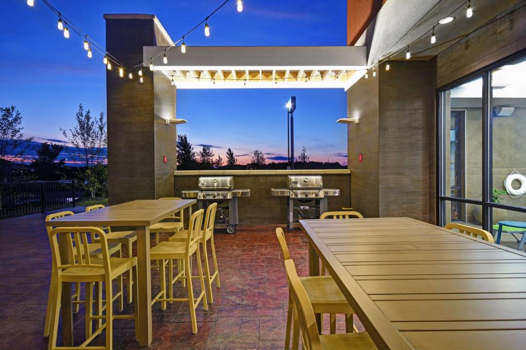 Photo of Others in Utica