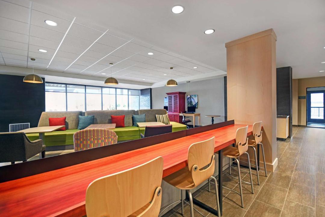 Photo of Others in Utica