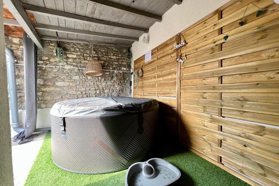 Photo of Others in Bouzel