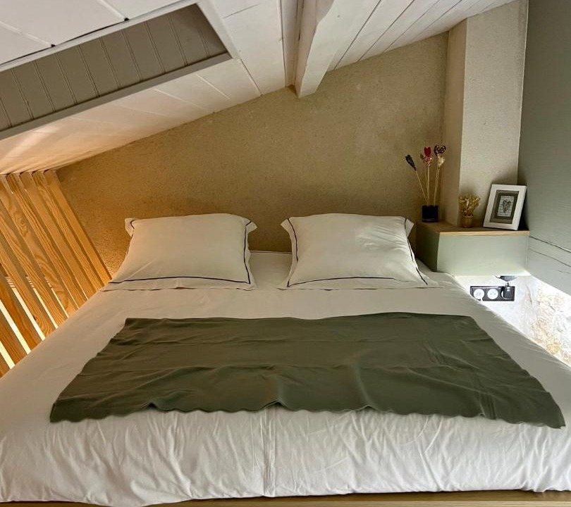 Photo of Bedroom in Bouzel