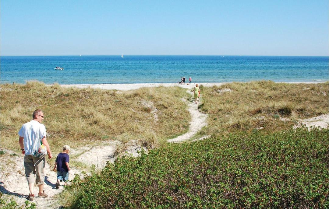 Photo of Others in Grena Strand