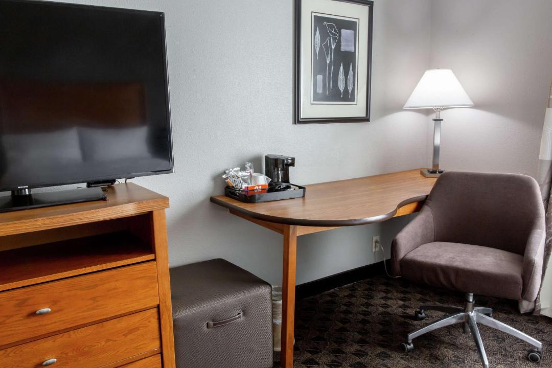 Photo of Livingroom in Chesapeake