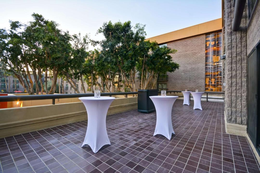 Photo of Patio Balcony in North Mountain