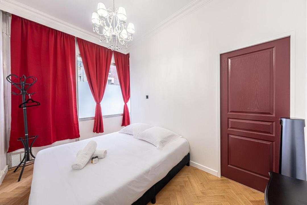 Photo of Bedroom in Quartier des Grandes-Carrieres