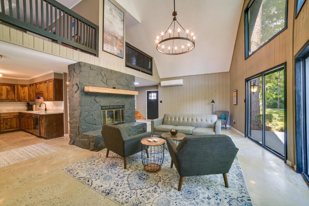 Photo of Livingroom in Valdosta