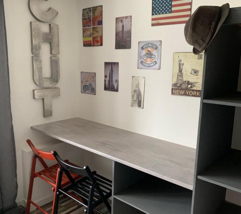 Photo of Others in Breles