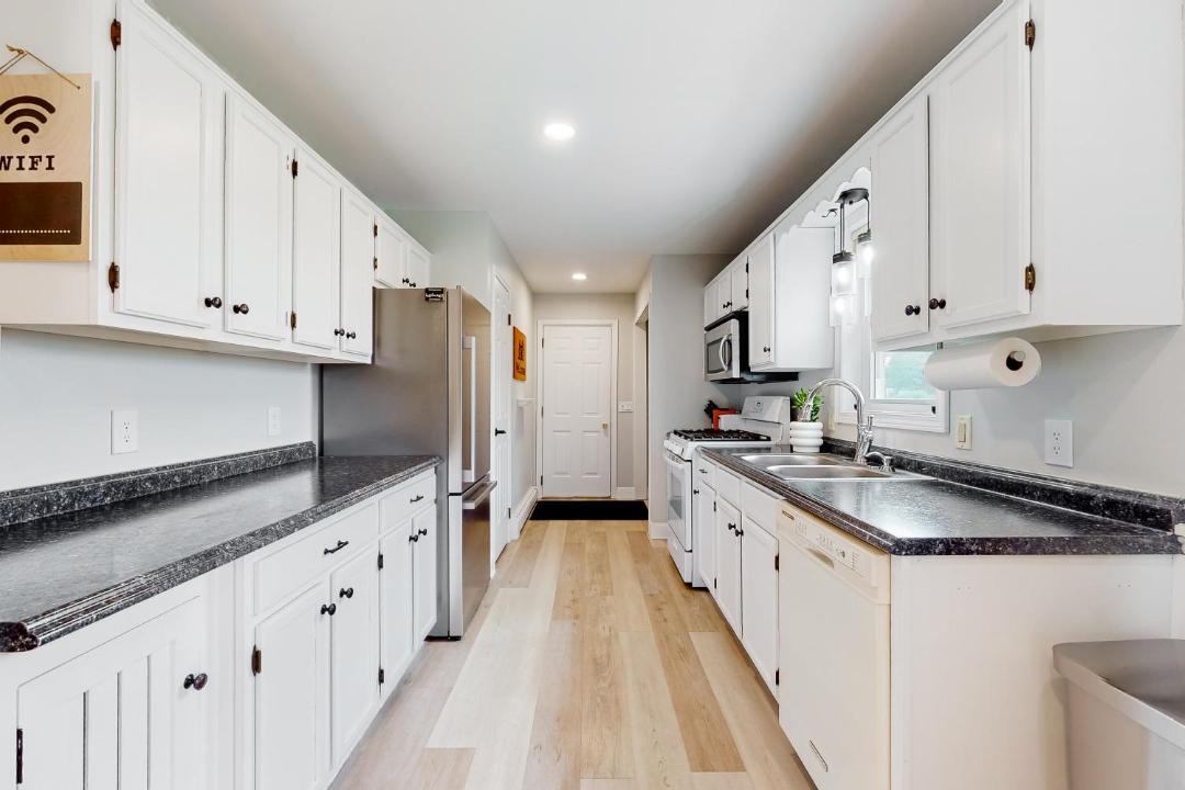 Photo of Kitchen in Town of Benton