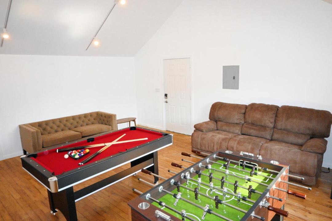 Photo of Livingroom in New Haven