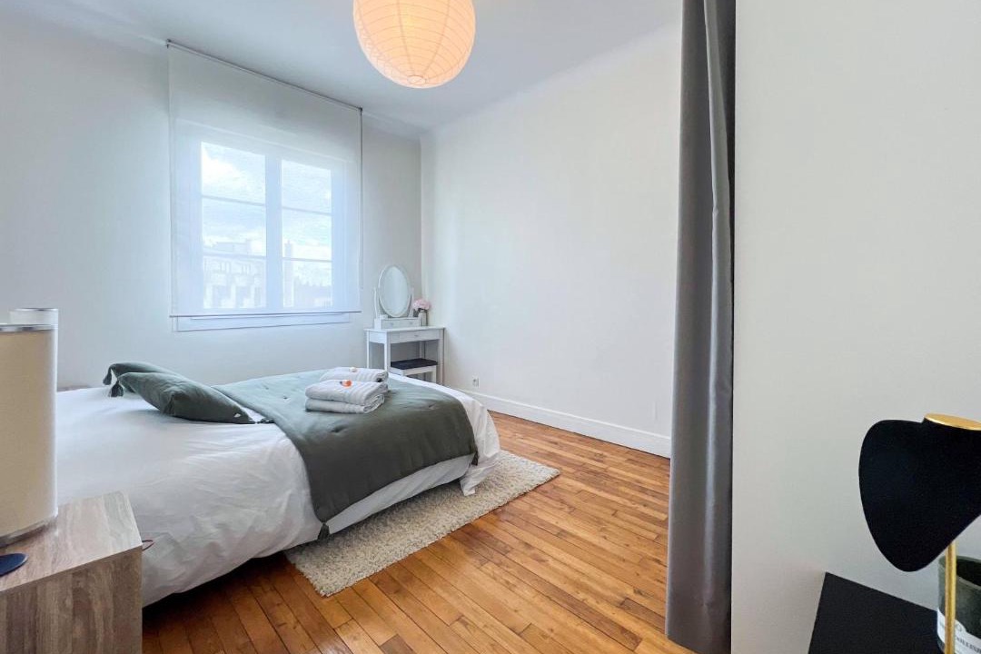Photo of Bedroom in Saint-Helier