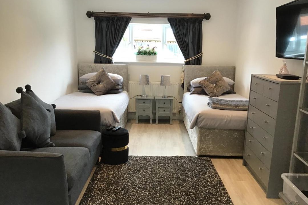 Photo of Others in Grimley