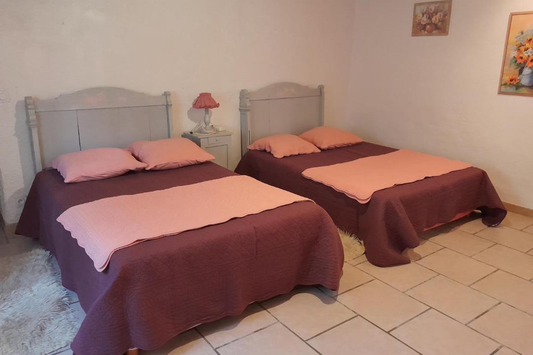 Photo of Bedroom in Ornezan