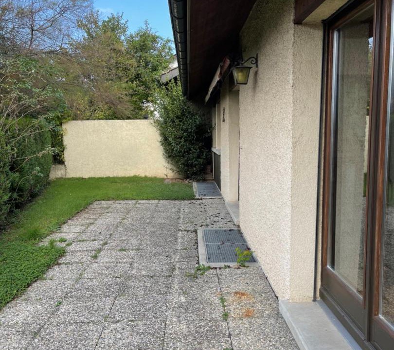 Photo of Others in Vernier