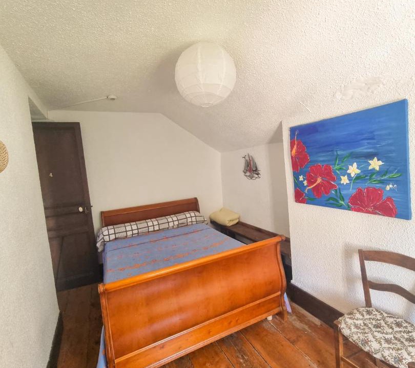 Photo of Others in Melles