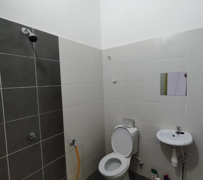 Photo of Bathroom in Kampong Raja