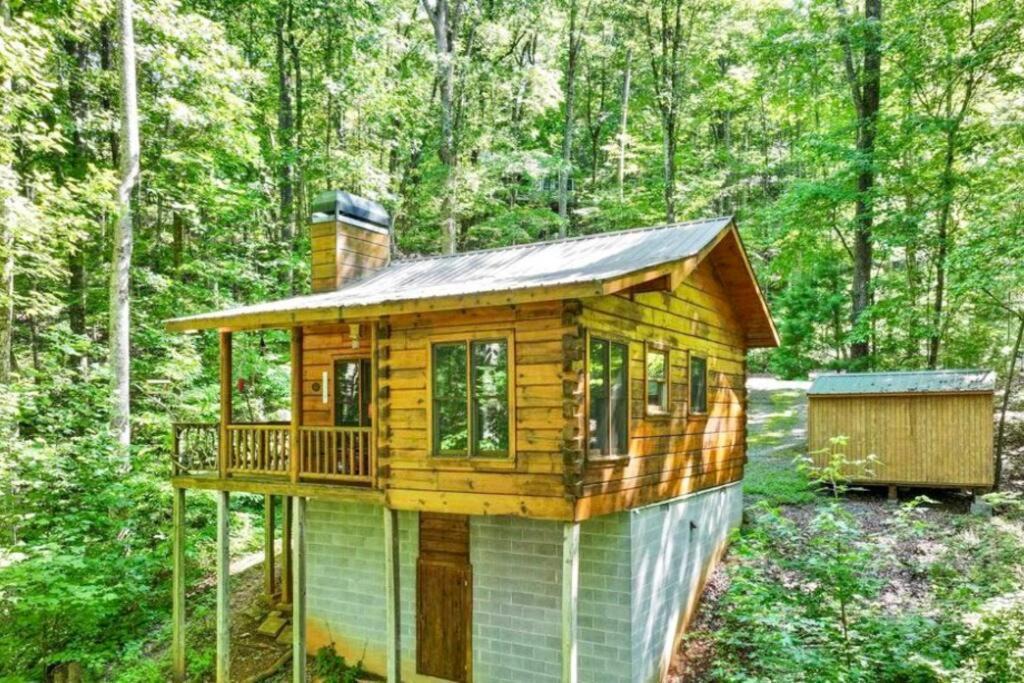 Photo of Buildings in Blue Ridge