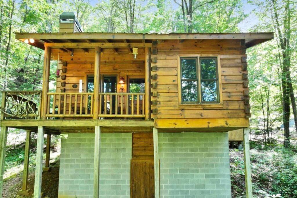 Photo of Buildings in Blue Ridge