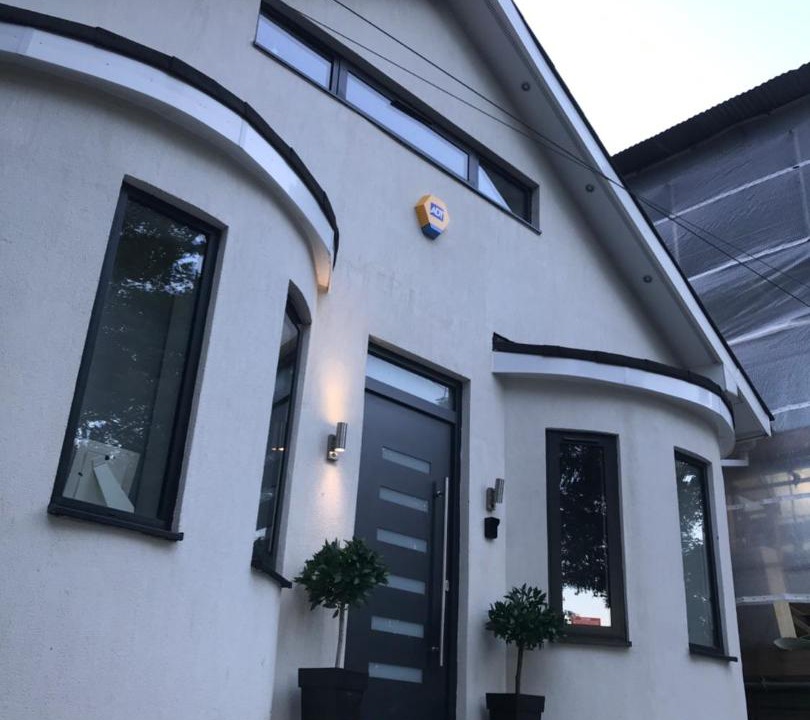 Photo of Others in Caterham