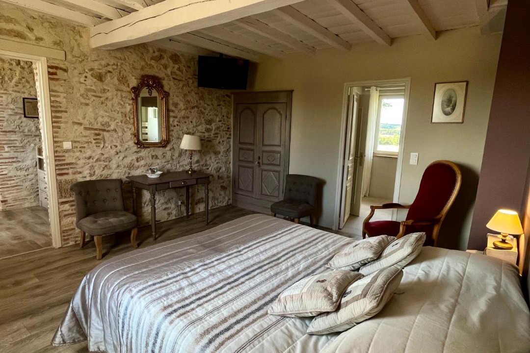 Photo of Bedroom in Lavaur
