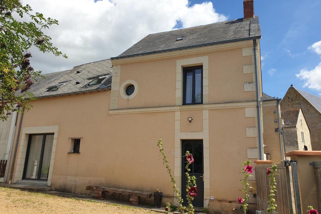 Photo of Buildings in Genneteil