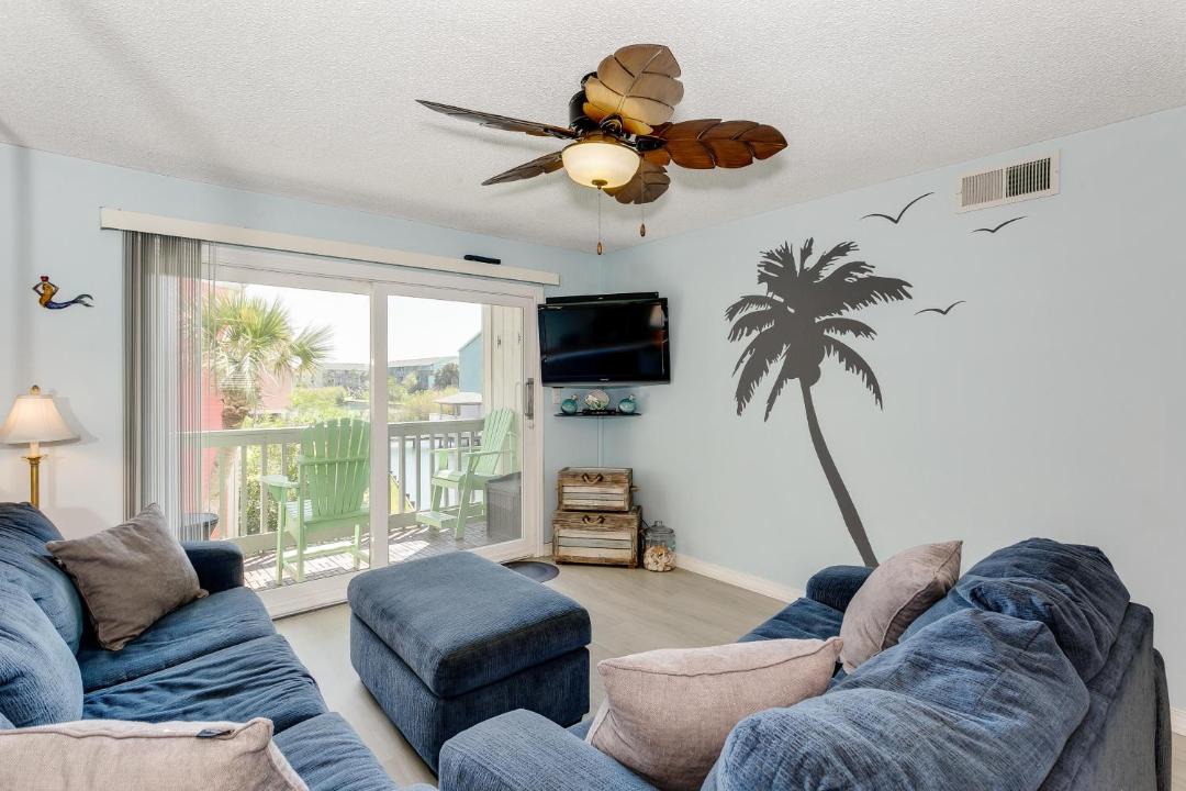 Photo of Livingroom in Pensacola Beach