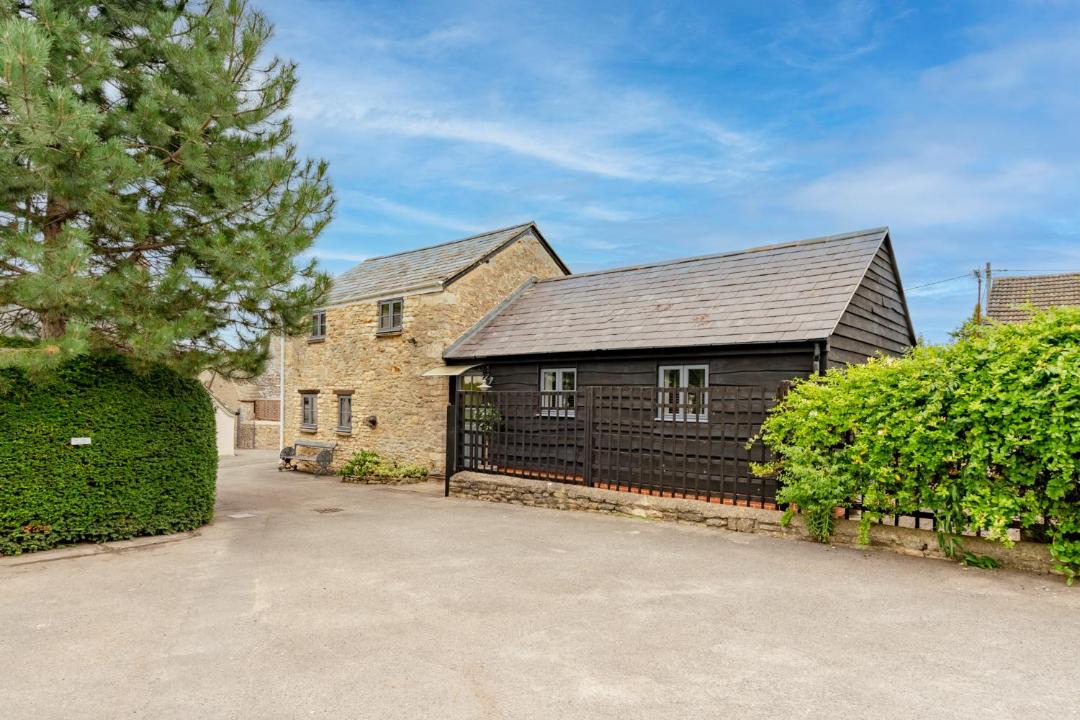 Photo of Others in Kidlington