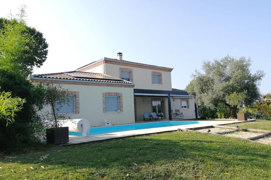 Photo of Others in Roquemaure