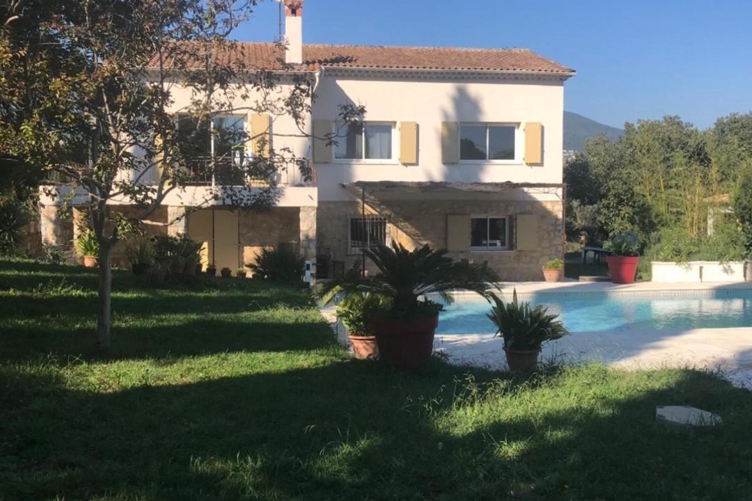 Photo of Others in Saint-Jacques