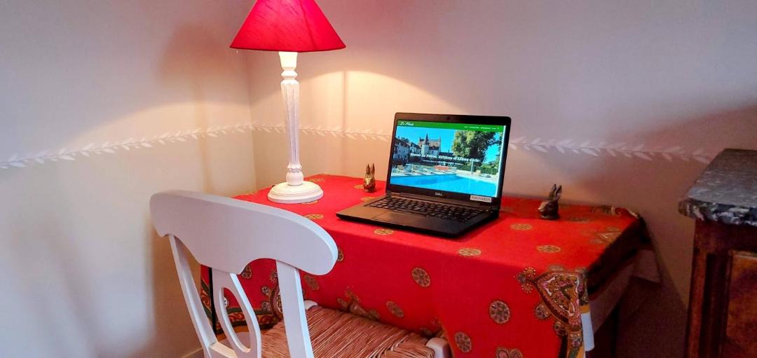 Photo of Others in Velles