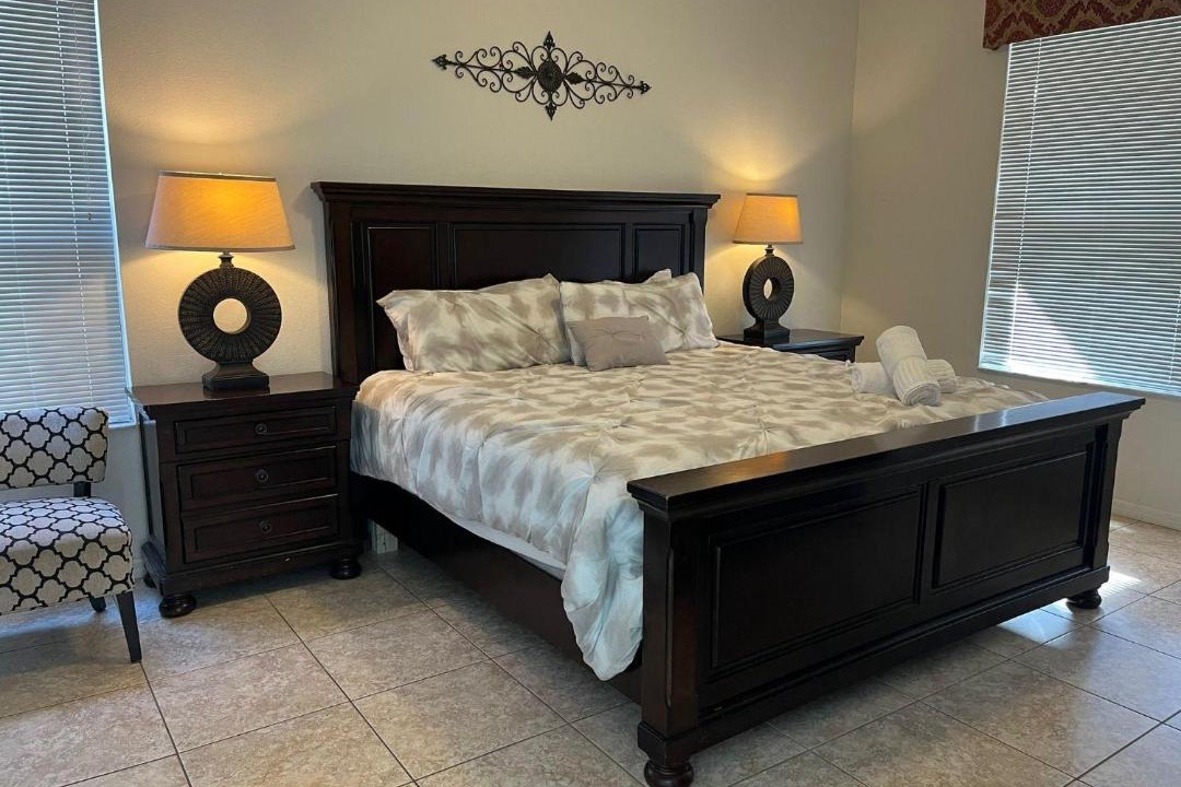 Photo of Bedroom in Seasons